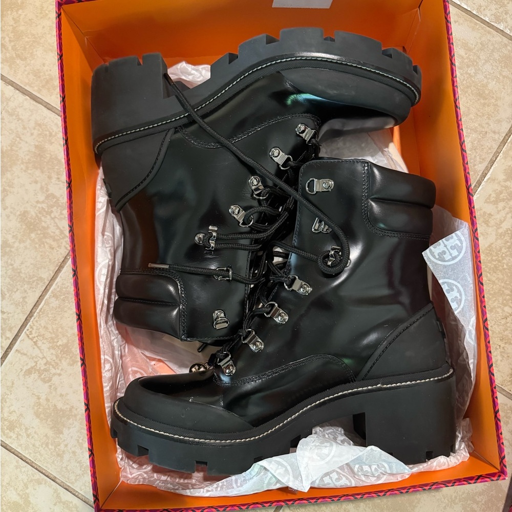 Black Tory Burch Lug sole hiker ankle boots size 10